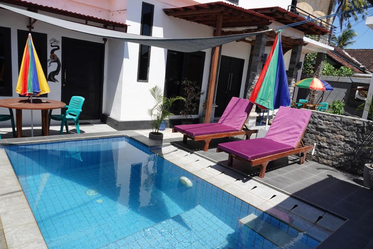 Bed and Breakfast Wave House Gerupuk South Lombok à Praya Extérieur photo