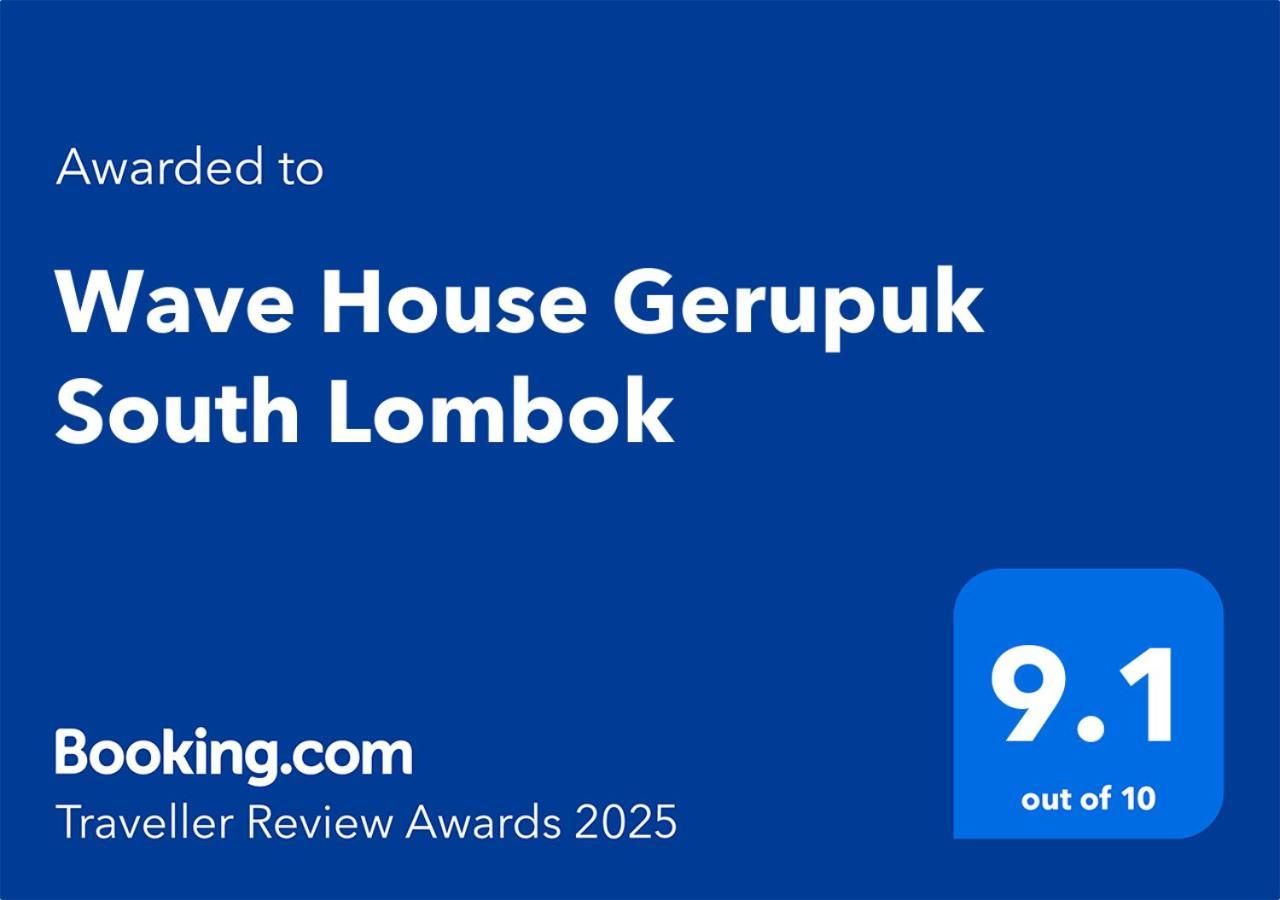 Bed and Breakfast Wave House Gerupuk South Lombok à Praya Extérieur photo